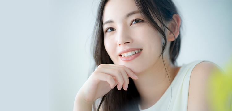 メタルフリー治療で美しい健康な歯を